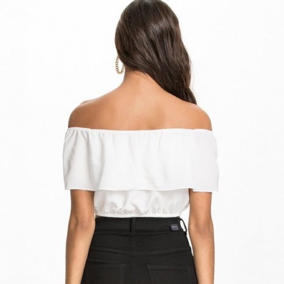 🆕 Glamorous Off Shoulder Frill Crop Top - Picture 3 of 7